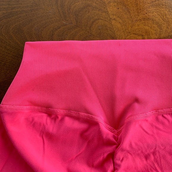 Whitney Simmons V2 Leggings - Picture 3 of 4